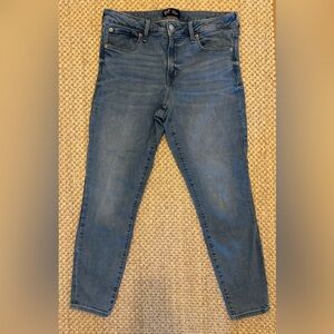 GAP Light Blue Universal Legging Denim(12/31R)